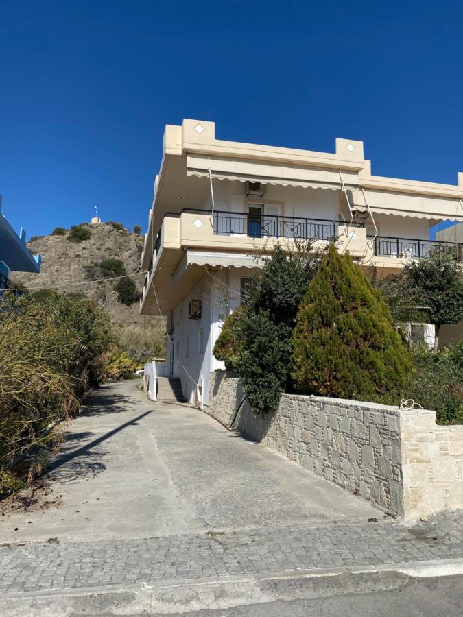 Sindonia Beach Apartment'S Pszarí Foráda Kültér fotó