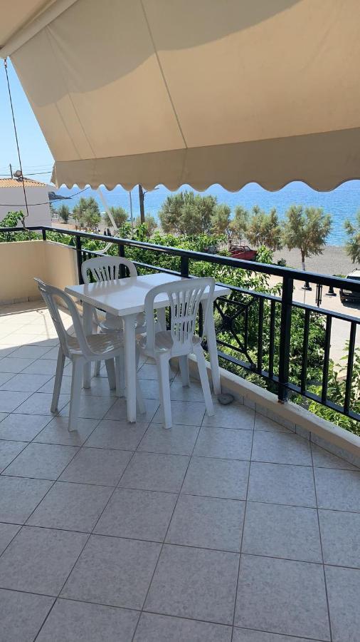 Sindonia Beach Apartment'S Pszarí Foráda Kültér fotó