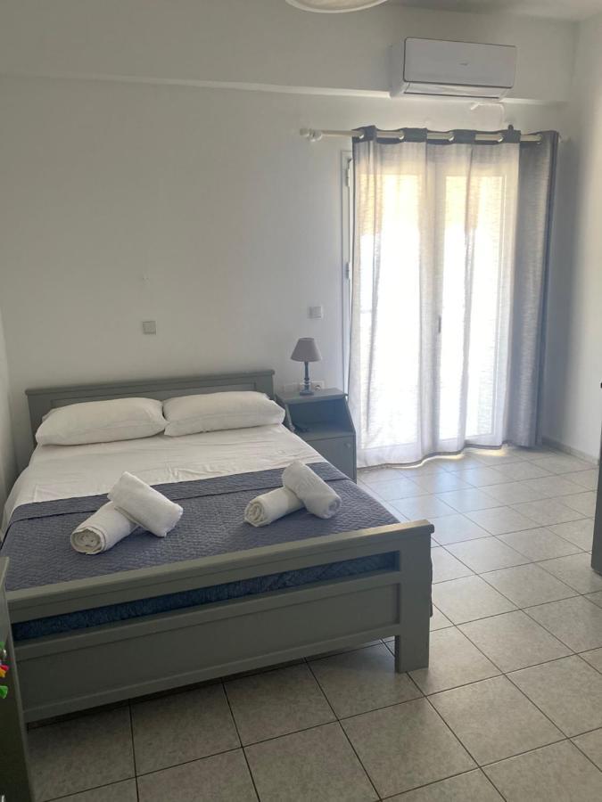 Sindonia Beach Apartment'S Pszarí Foráda Kültér fotó