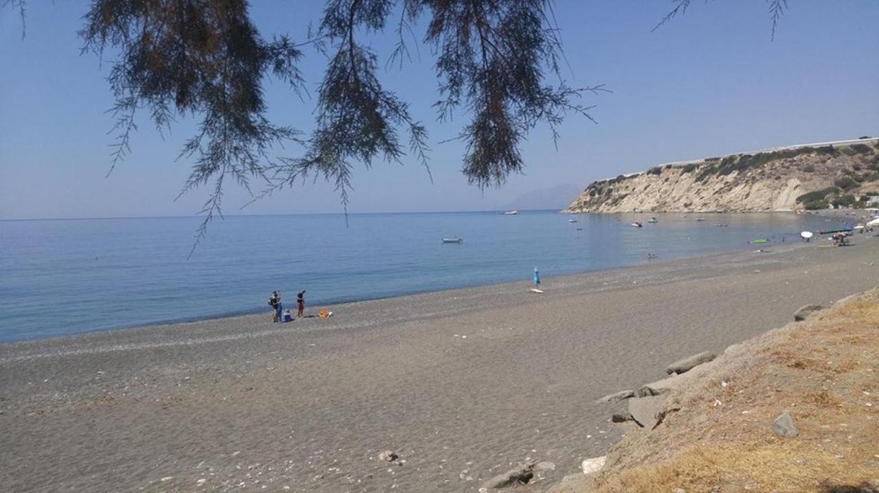 Sindonia Beach Apartment'S Pszarí Foráda Kültér fotó